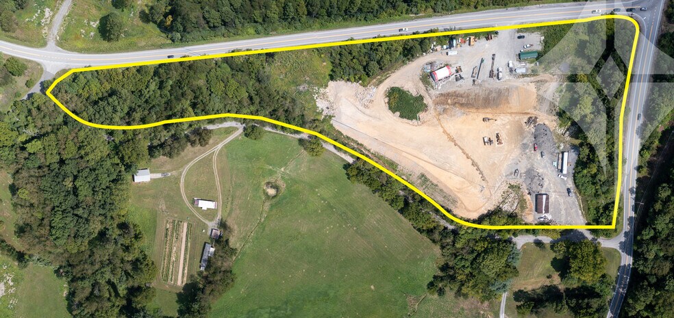 More Photos Of 15 Industrial Park Rd, Fairmont Land For Lease