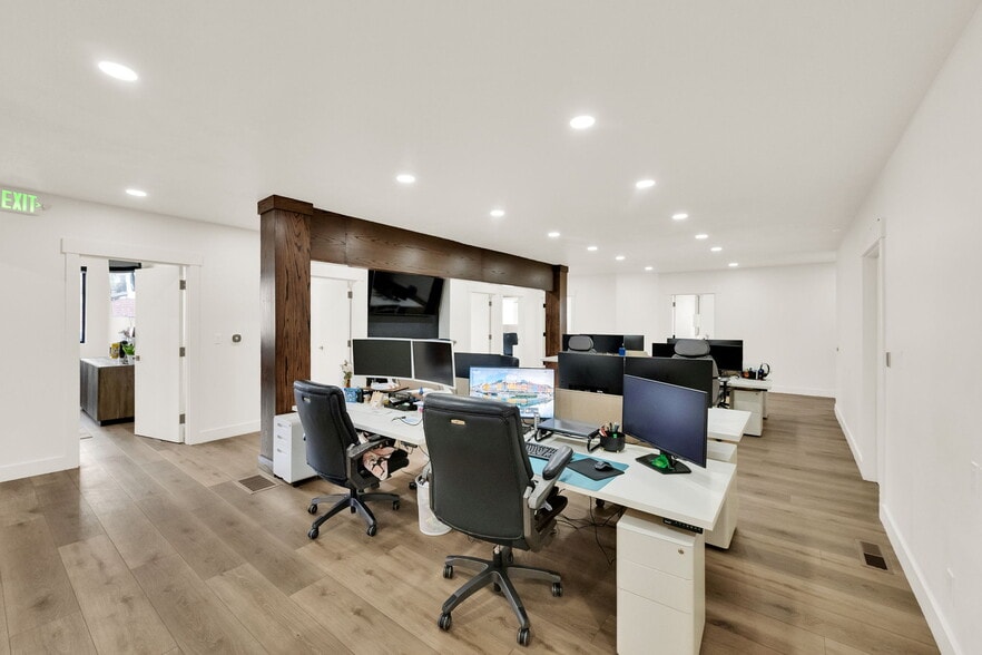 More Photos Of 10885 S State St, Sandy Medical For Sale