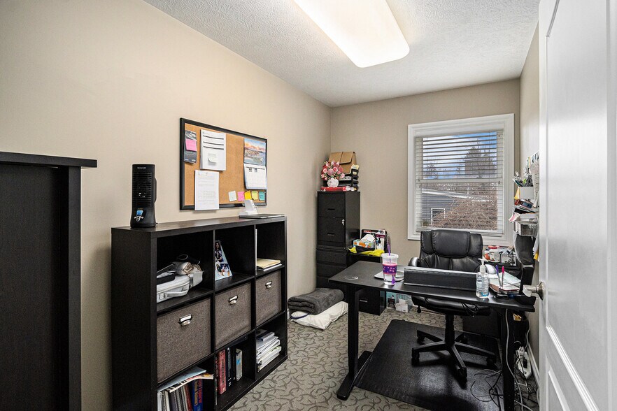 More Photos Of 4744 Beckley Rd, Battle Creek Office Residential For Sale