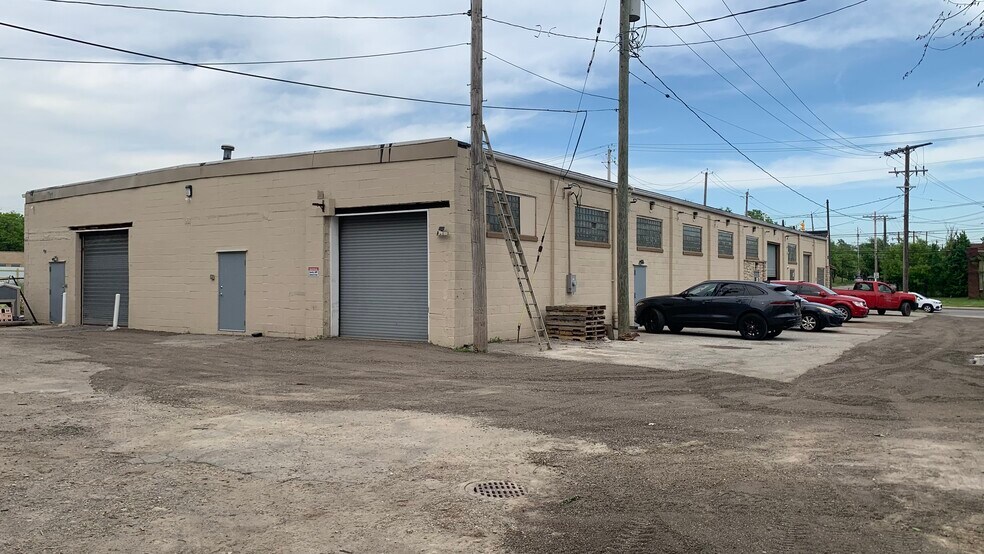 More Photos Of 4050 E 116th St, Cleveland Warehouse For Sale