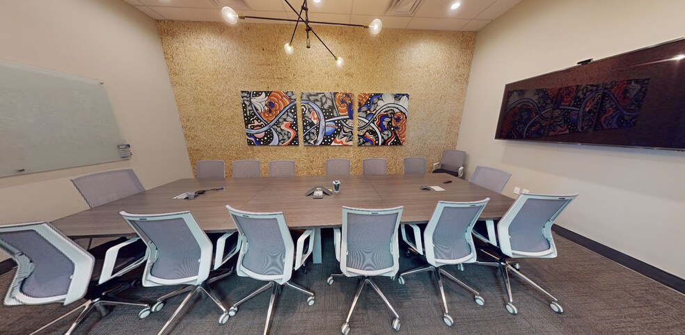 More Photos Of 3225 N Central Ave, Phoenix Office For Sale