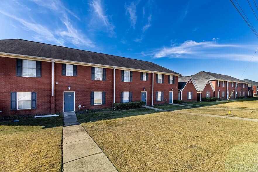 More Photos Of , Southaven Multifamily For Sale
