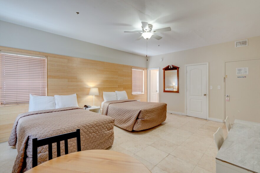 More Photos Of 1680 James Ave, Miami Beach Hotel For Sale