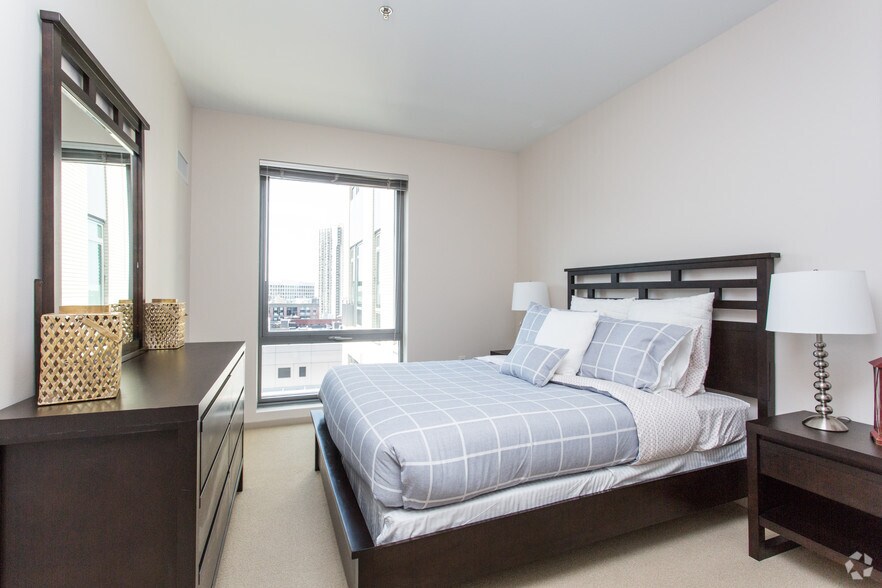 More Photos Of 110 Beverly St, Boston Apartments For Lease