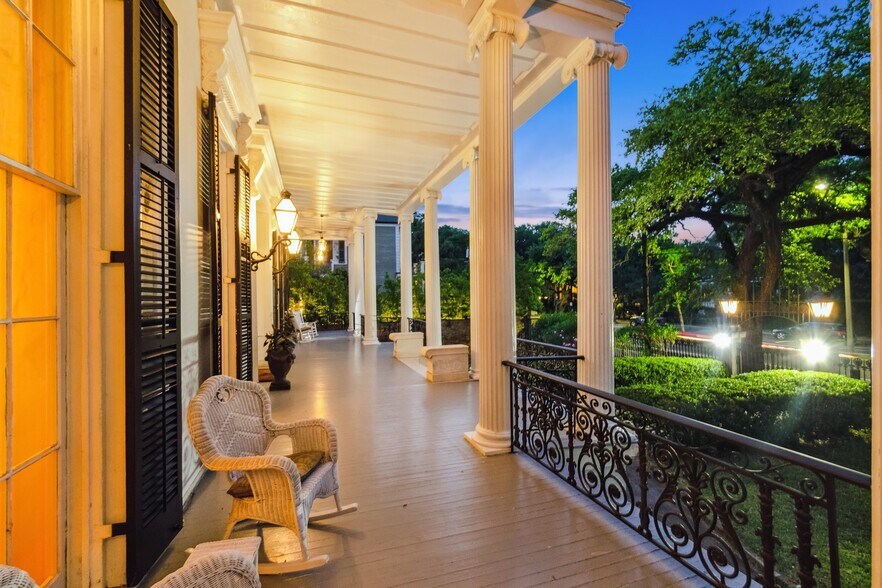 More Photos Of 1410 Jackson Ave, New Orleans Lodge Meeting Hall For Sale
