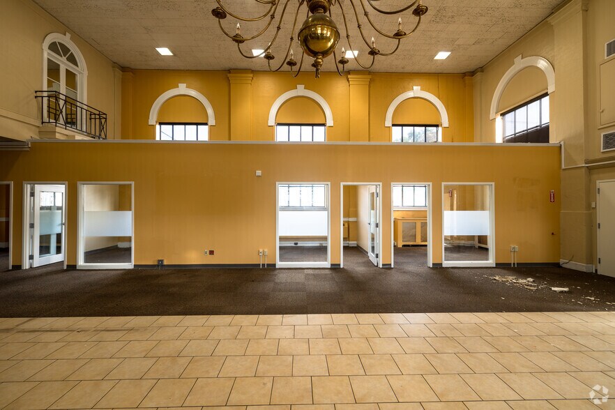 More Photos Of 891 Brunswick Ave, Trenton Freestanding For Sale