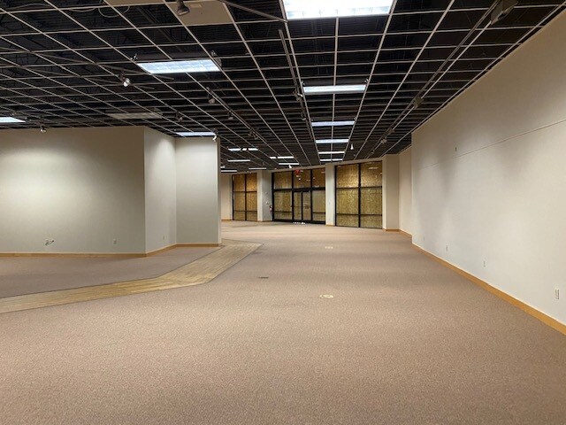 More Photos Of 18174 Gulf Fwy, Friendswood Freestanding For Lease