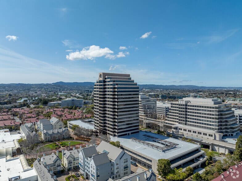 More Photos Of 950 Tower Ln, Foster City Office For Lease