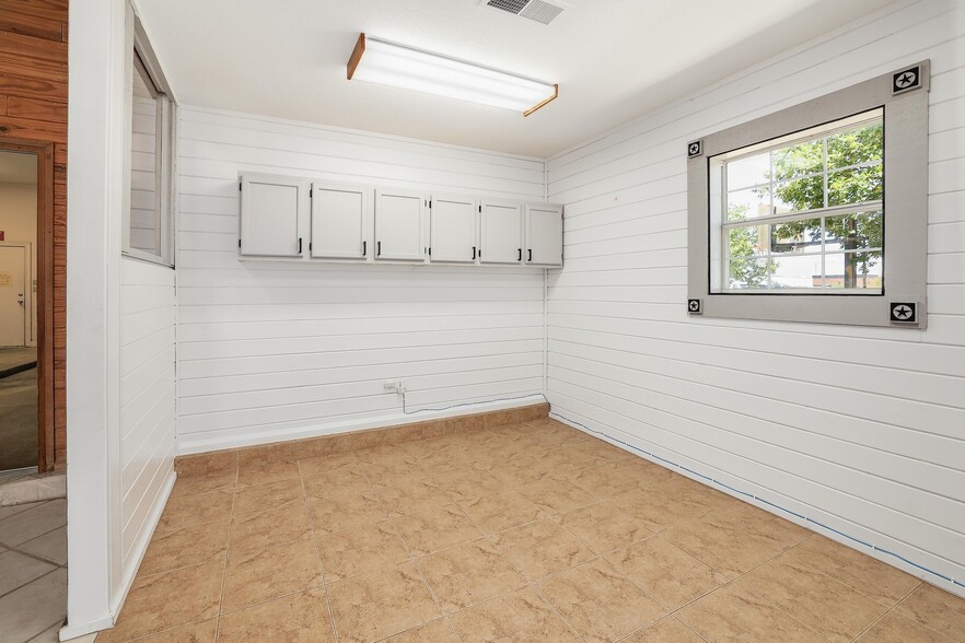 More Photos Of 3900 Shell Rd, Georgetown Land For Lease