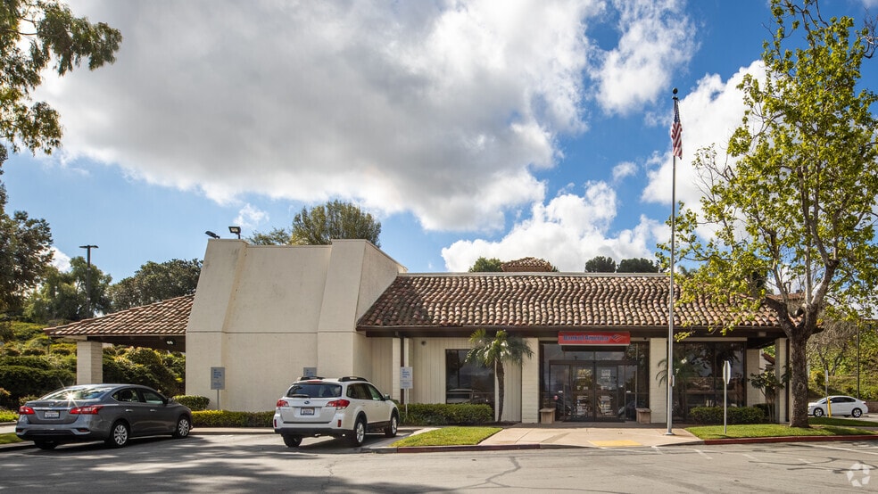 More Photos Of 23547-23641 Moulton Pky, Laguna Hills Unknown For Lease