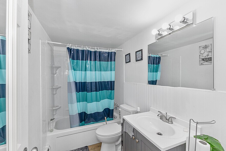 More Photos Of 9481 Reading Rd, Cincinnati Apartments For Sale