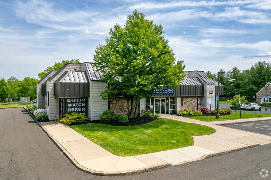 More Photos Of 130 Almshouse Rd, Richboro Medical For Sale