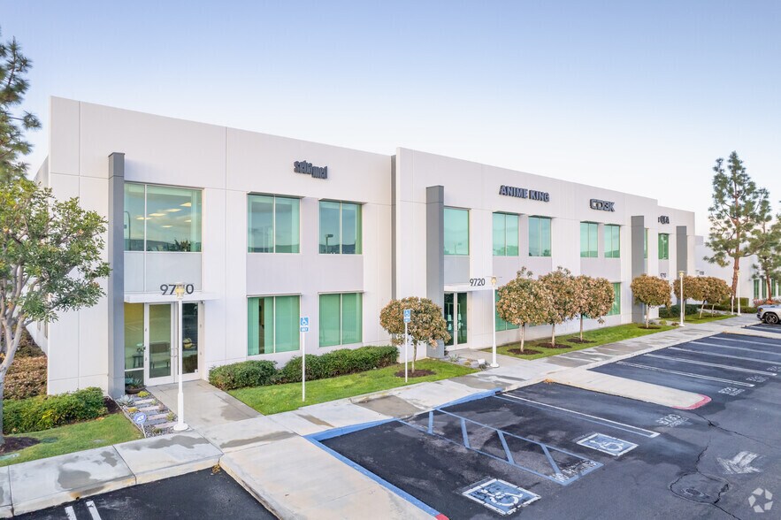 More Photos Of 9740-9760 Research Dr, Irvine Warehouse For Lease