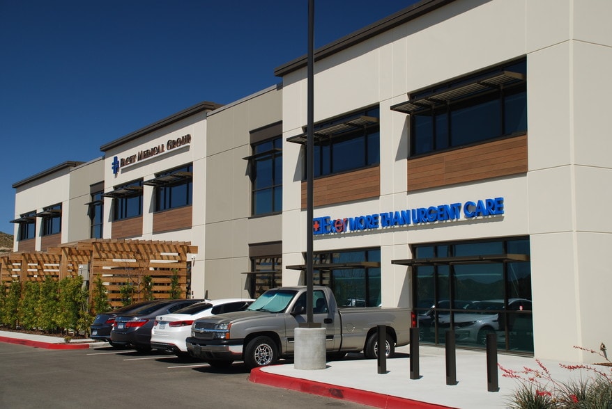 More Photos Of 14550 W Soledad Canyon Rd, Santa Clarita Storefront Retail Office For Lease