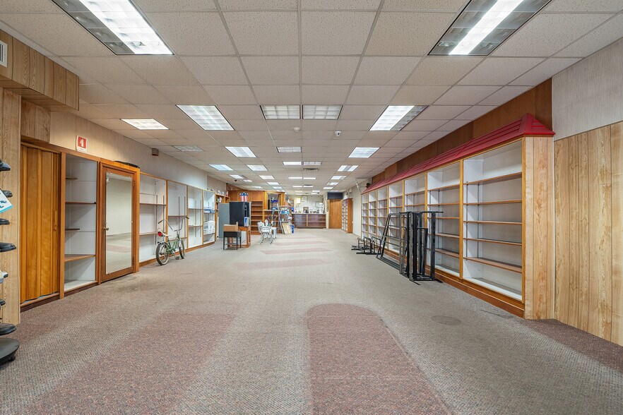 More Photos Of 32 N Main St, Pittston Storefront Retail Office For Lease