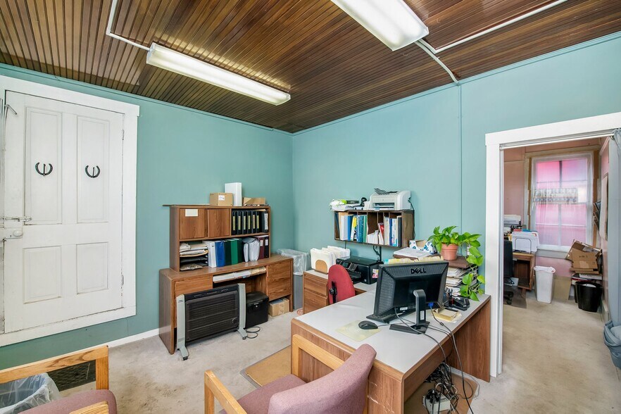 More Photos Of 307 Elk Ave, Crested Butte General Retail For Sale