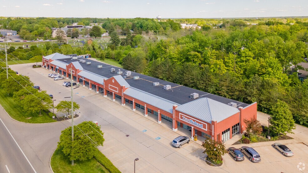 More Photos Of 11928 Montgomery Rd, Cincinnati Unknown For Lease