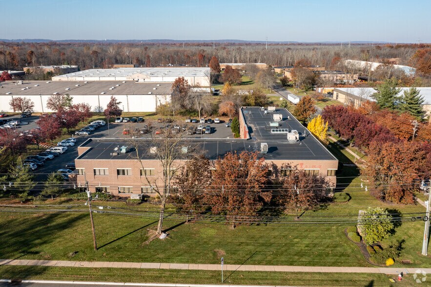 More Photos Of 34-36 Progress St, Edison Medical For Sale