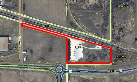 More Photos Of 195 Wendt Dr, Waupaca Warehouse For Sale