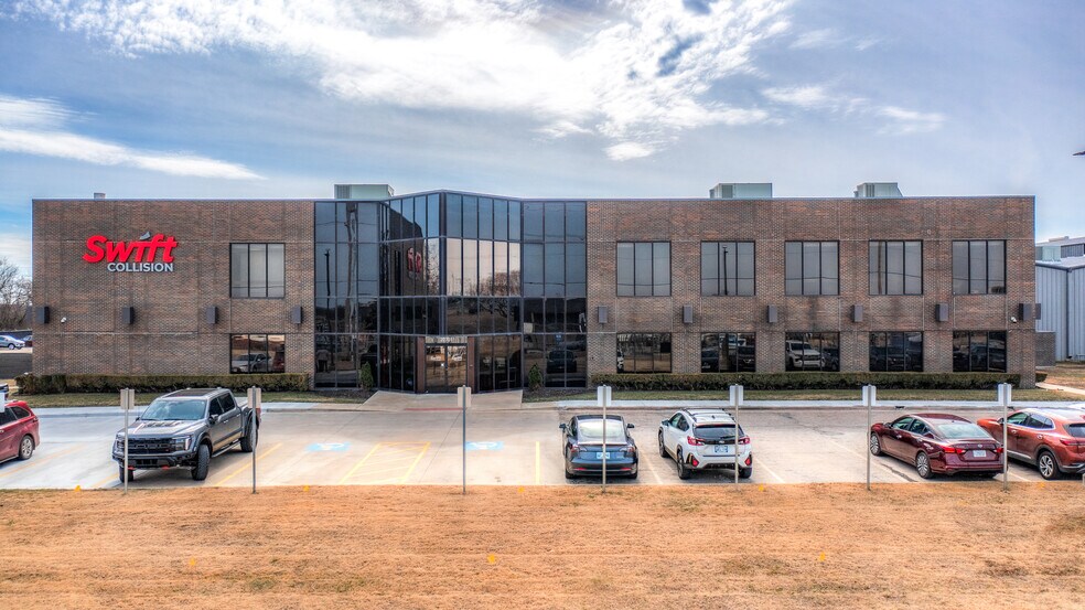 More Photos Of 20701 E 81st St, Broken Arrow Manufacturing For Sale