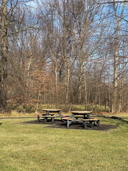 More Photos Of 3100 Plaza Properties Blvd, Columbus Medical For Lease