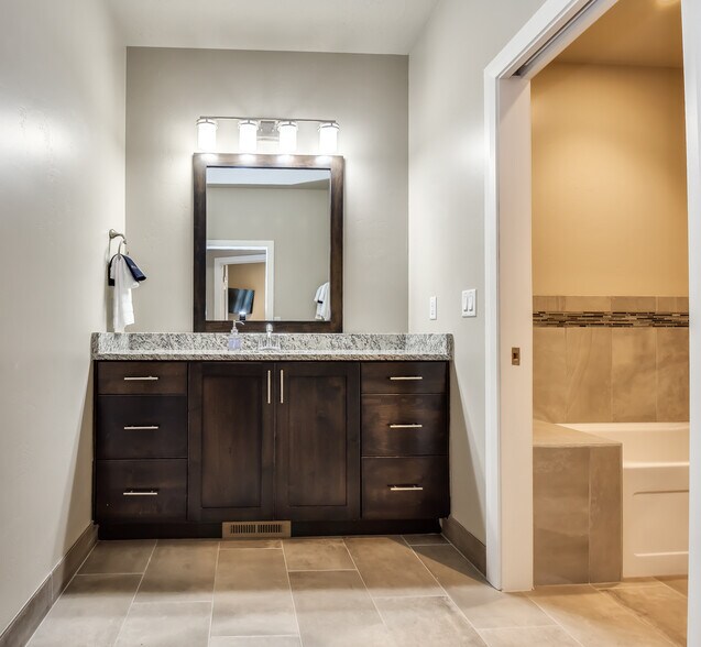 More Photos Of 1101 Zion Park Blvd, Springdale Specialty For Sale