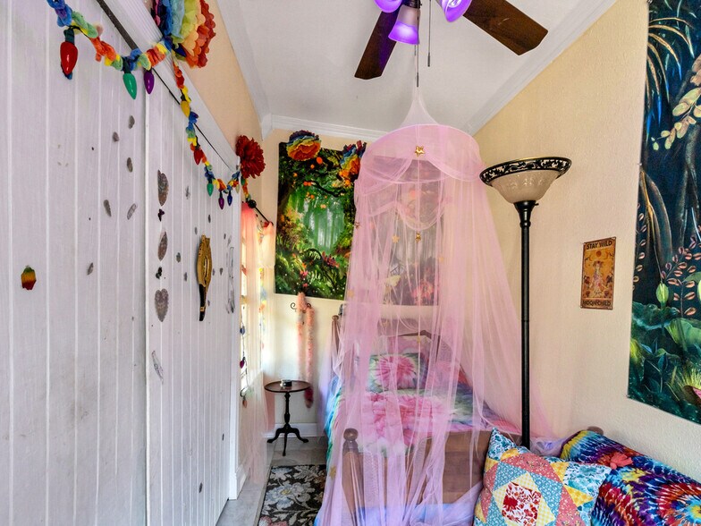 More Photos Of 750 N US Highway 287, Palestine Multifamily For Sale