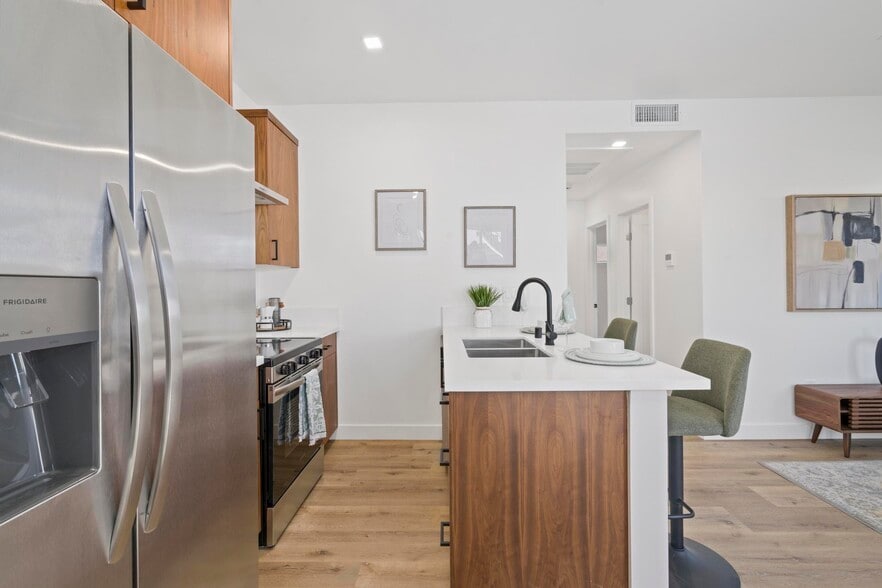 More Photos Of 3582 Hatteras Ave, San Diego Apartments For Sale