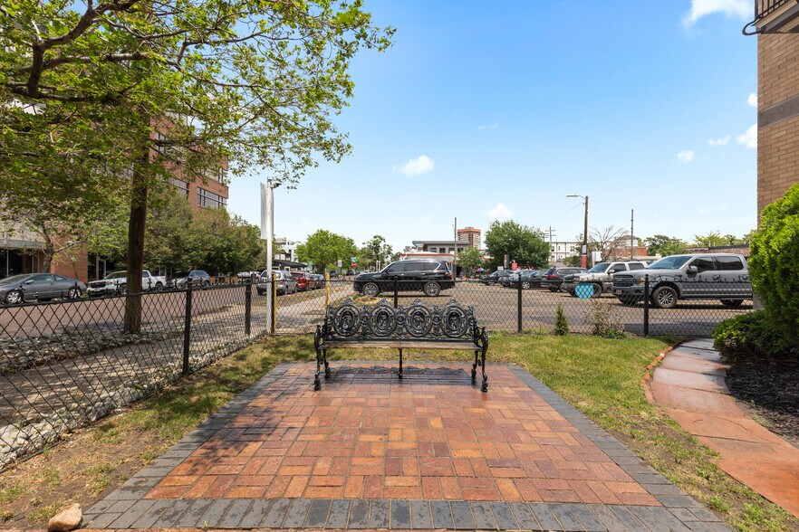 More Photos Of 1650 Pennsylvania St, Denver Office Residential For Sale