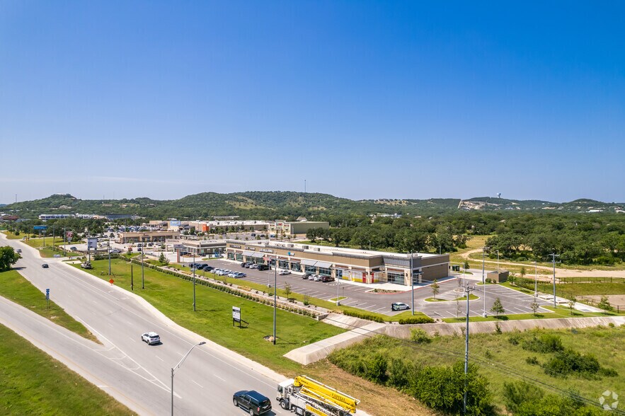 More Photos Of 24531 IH-10 West, San Antonio General Retail For Lease