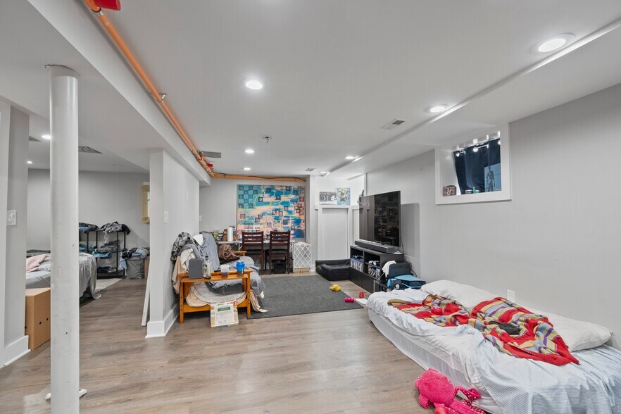 More Photos Of 2519 Liberty Heights Ave, Baltimore Apartments For Sale