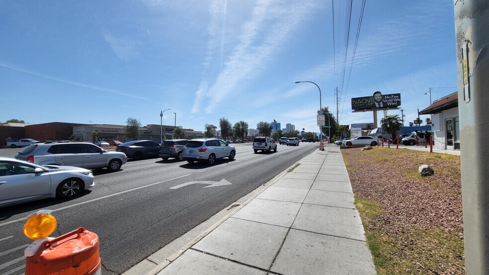 More Photos Of 1380 E Sahara Ave, Las Vegas Medical For Sale
