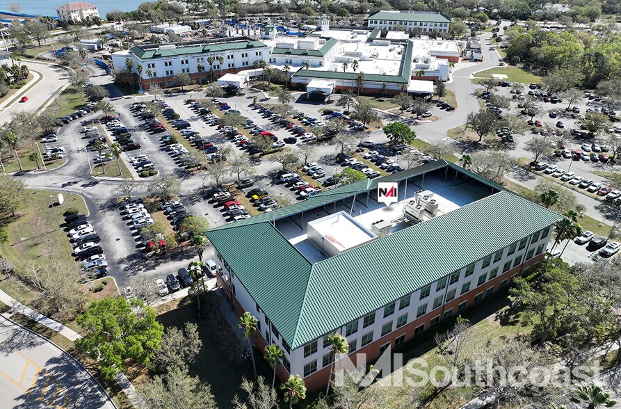 More Photos Of 6310 Health Park Way, Bradenton Medical For Lease