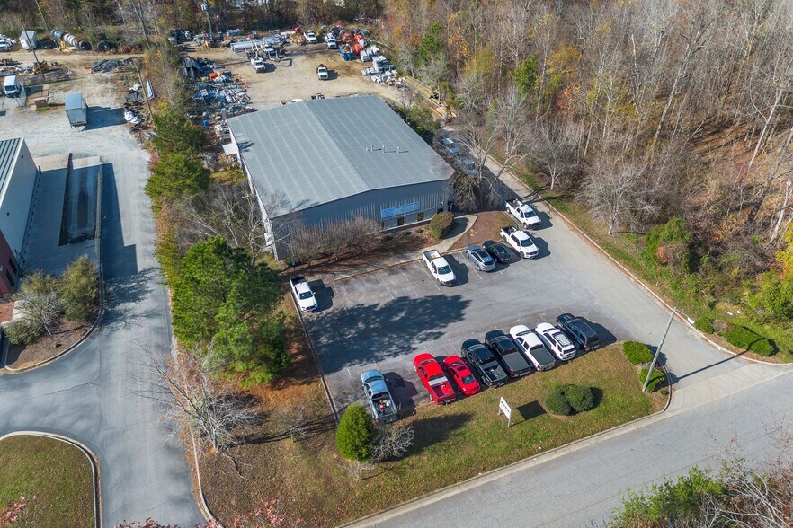 More Photos Of 710 Long Meadow Dr, Salisbury Warehouse For Sale