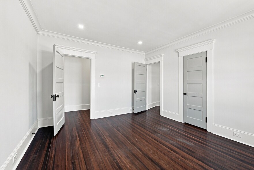 More Photos Of 8 S Main St, New Milford Office For Sale