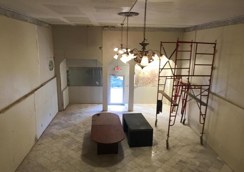 More Photos Of 3824-3830 N Broad St, Philadelphia Storefront Retail Office For Sale