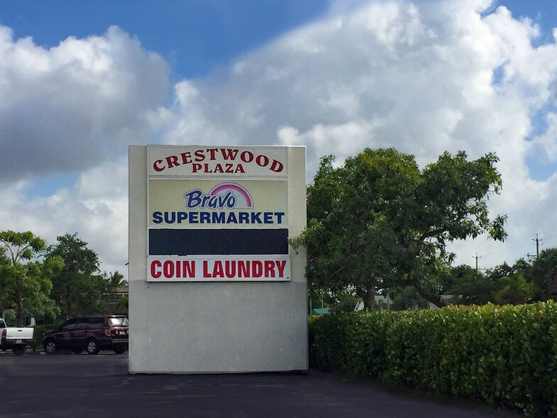 More Photos Of 1339 N Dixie Hwy, Lake Worth Unknown For Lease