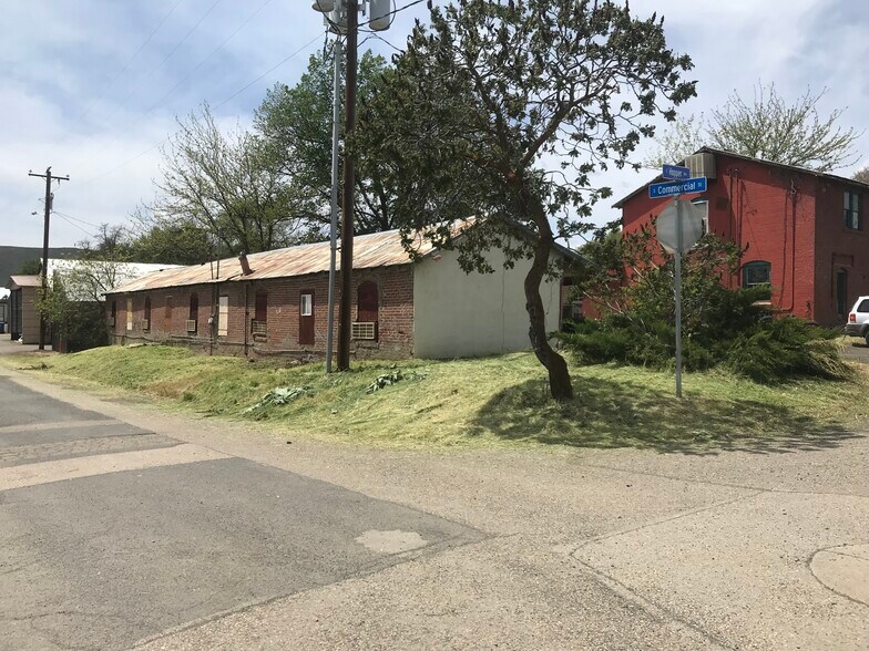 More Photos Of 10 S Superior St, Cambridge Hotel For Sale