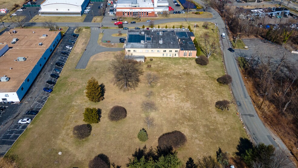 More Photos Of 267 Fairfield Ave, West Caldwell Warehouse For Sale