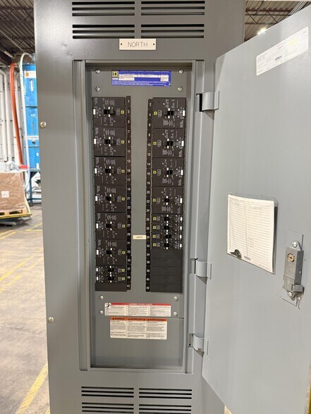 More Photos Of 12 Roberts Rd, Pine Grove Warehouse For Sale