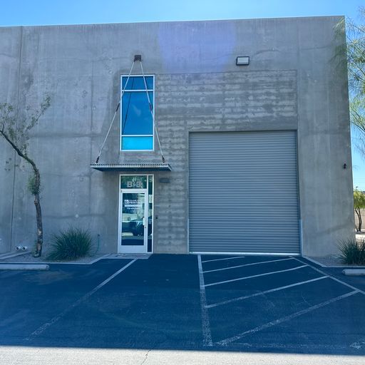 More Photos Of 4071 Silvestri Ln, Las Vegas Showroom For Sale