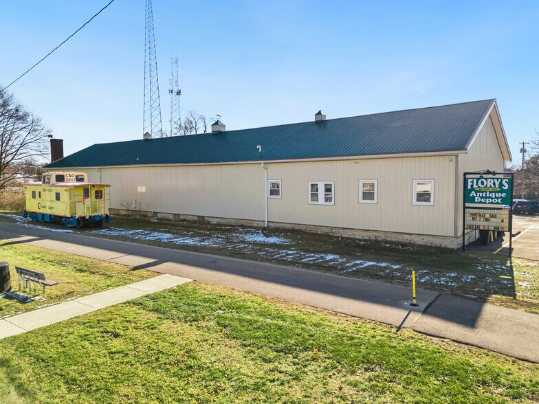 Primary Photo Of 316 Hay Ave, Brookville Warehouse For Sale