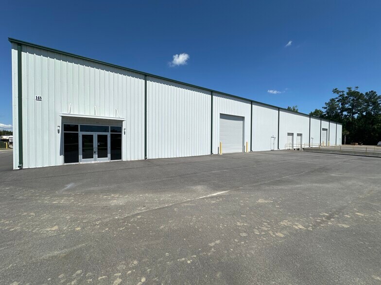 Primary Photo Of 138 Strathmore Rd, Summerville Distribution For Lease