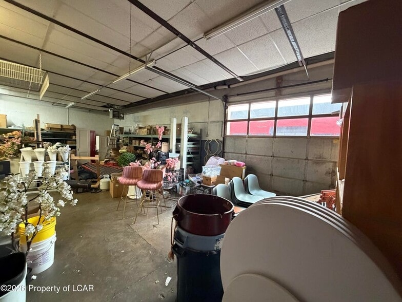 More Photos Of 447 Market St, Kingston Freestanding For Lease