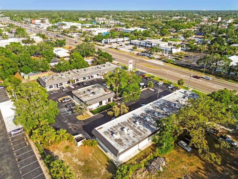 More Photos Of 14219 Walsingham Rd, Largo Unknown For Lease