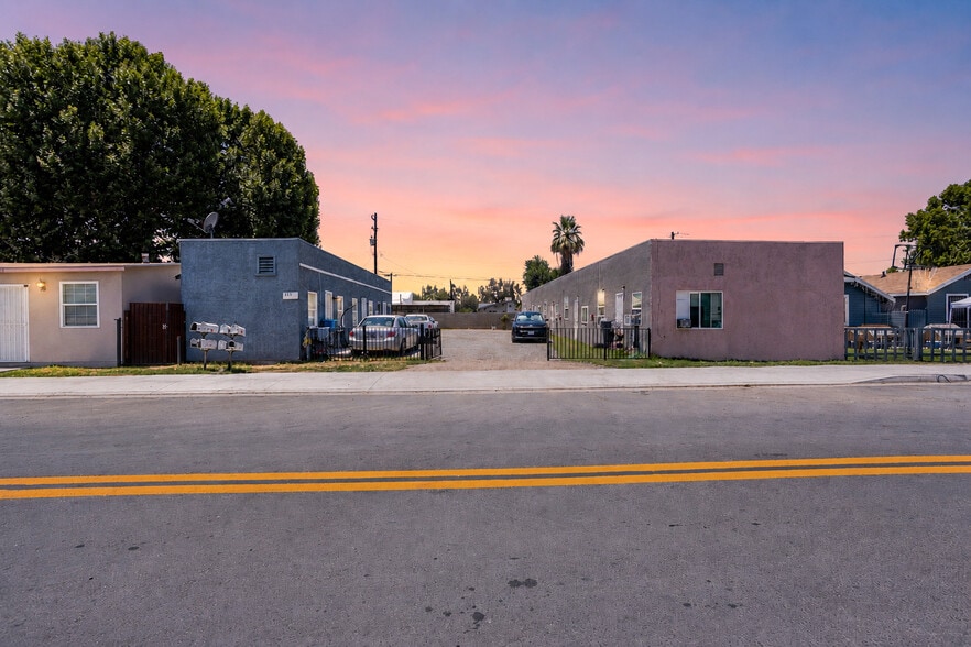 Primary Photo Of 113 Hopkins Ave, Bakersfield Apartments For Sale
