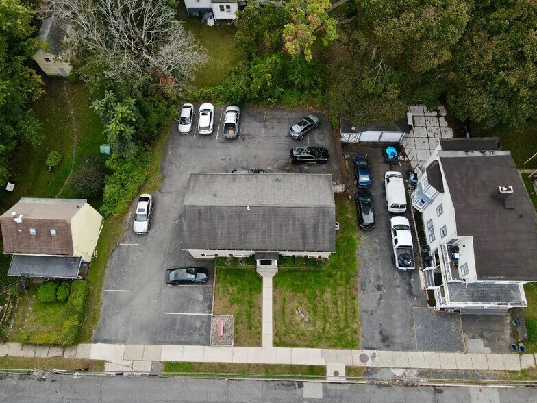 More Photos Of 717 Broadway, Newburgh Office For Lease