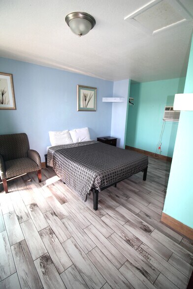 More Photos Of 6434 US Highway 19, New Port Richey Hotel For Sale