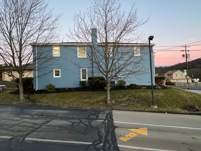 More Photos Of 4212 Old William Penn Hwy, Murrysville Medical For Sale