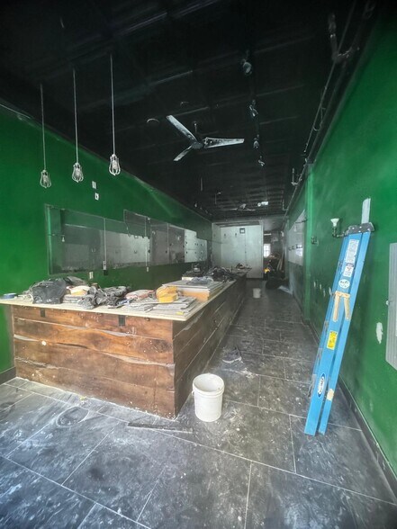 More Photos Of 724-746 Lydig Ave, Bronx Storefront For Lease